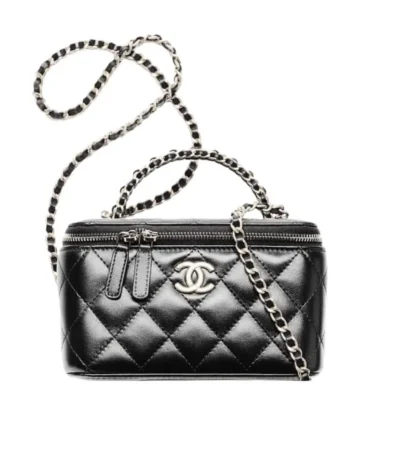 chanel clutch with strap black 16cm lb834