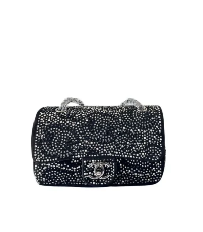 chanel crystal flap bag black 23cm g5kd0