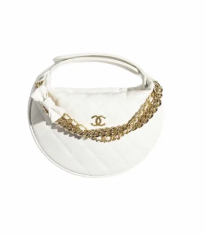 chanel pouch grained shiny calfskin white 17cm fbhyk