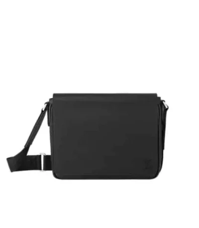 louis vuitton district pm bag black 26cm ljtxb