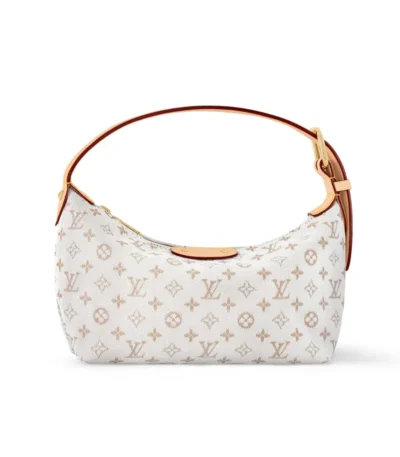 louis vuitton hills pochette bag monogram in mastic brown 19cm kkxpw