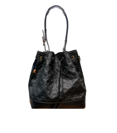 louis vuitton mini lin noelie bag black 26cm kt3r0