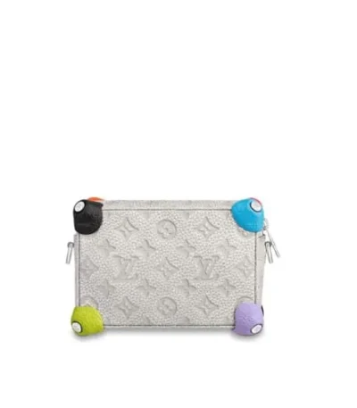louis vuitton mini soft trunk chalk jq3ml
