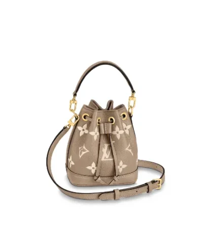 louis vuitton nano no cream 16cm 6gbxq