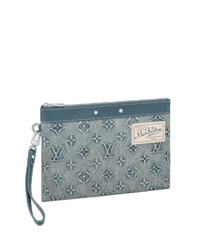 louis vuitton pochette to go monogram washed denim 27cm yeira