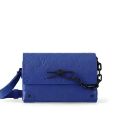 louis vuitton steamer wearable wallet blue 18cm yv88r