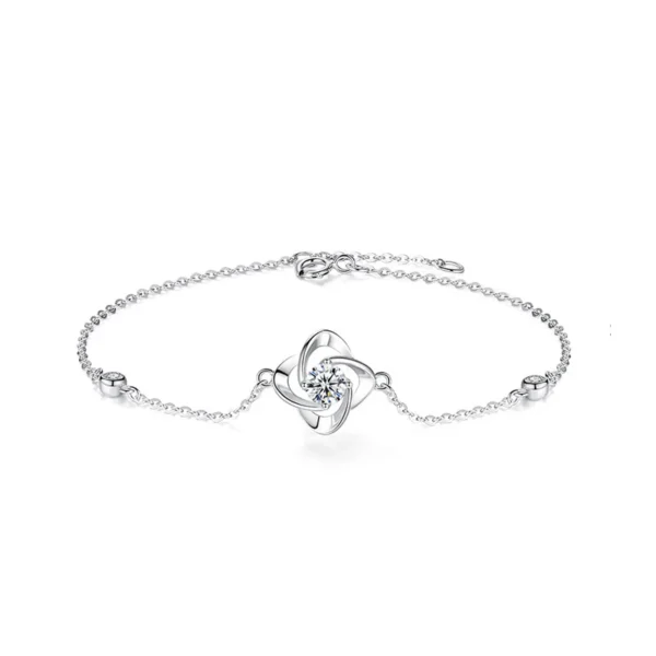 Elegant Lucky Clover Bracelet in White Gold-Plated 925 Sterling Silver – A Freshn for Women